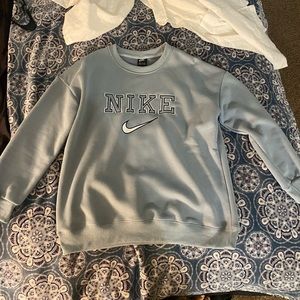 Light blue Vintage Nike crew neck